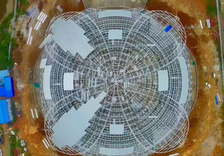 丽江体育馆网架